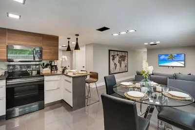 Image de Miami Luxe +⭐️ near Beach/Wynwood/Airport/Design District/3 free gated parking