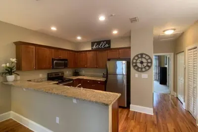 Image de Downtown Tallahassee Luxury Condo-Intro Pricing!