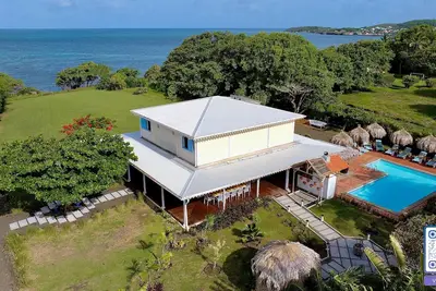 Image de Villa de prestige bord de mer, piscine, 6 chambres