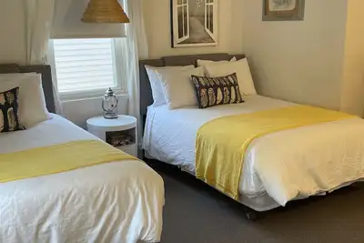 Image de 207 - Standard Rm - 2 Double Beds - 2nd Floor
