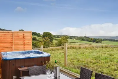 Image de 3 bedroom 2 bathroom Clyde lodge with hottub and excellent views