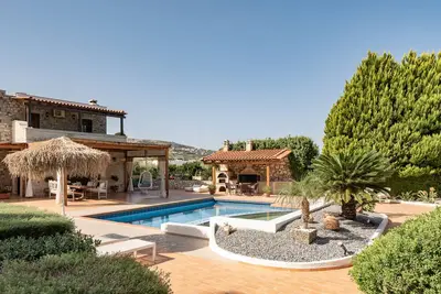 Image de Agnes Villa, Unrivalled Living with Private Pool & Walking distance to amenities