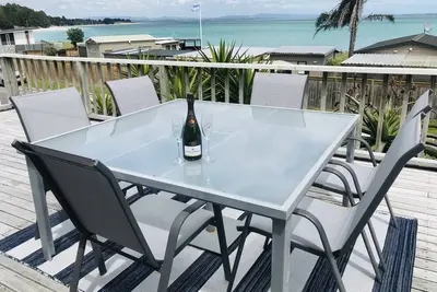 Image de Seaside memories in Rangiputa at The Stagger Inn