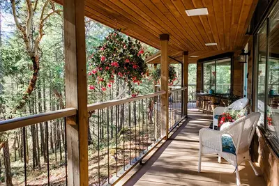 Image de Monthly discount. 1 Bd 1 Ba. Close to Hwy1. Central location  S. Island, private