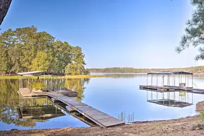 Image de Peaceful Tignall Cabin on Strom Thurmond Lake!