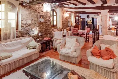 Image de Maison de vacances rustique à Tolva près du lac du Mont Rebei