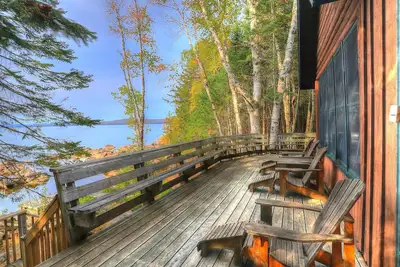 Image de 🐾Helidoni Camps - Charming vacation retreat located in Mooselookmeguntic Lakes Bugle Cove