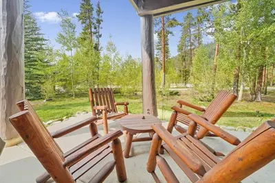 Image de Shuttle to Slopes, Private Entrance, Hot Tub Access, Private Patio with Grill