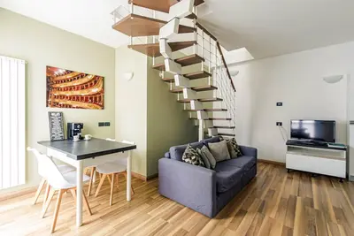 Image de Candiani Building - Elegant 2-level Apartment with 3 bedroms