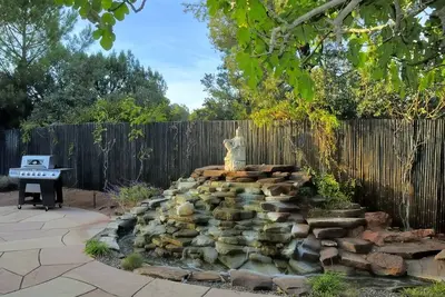 Image de Serenity Chateau Newly Furnished Perfect Location Huge 3bd\/3ba