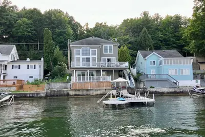 Image de Relax lakeside at our spacious Geneseo house on  Conesus Lake
