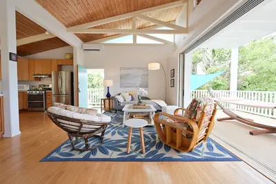 Image de Peaceful Kehena Beach Treehouse Villa w/ Star Deck
