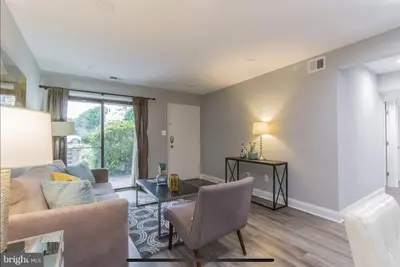 Image de Beautiful 2br/1ba Renovated Condo near Dc w/pool