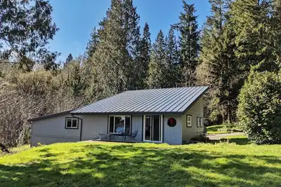 Image de 3br w/ beach access, large garden, beautiful views