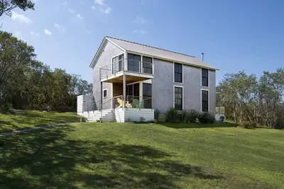 🏝 Newly Built, Award Winning, Modern Island Getaway with Ac 🏖