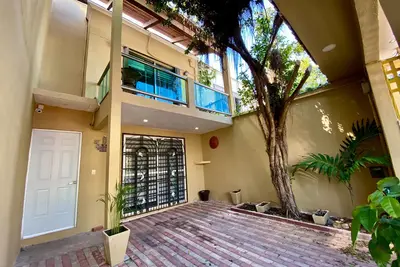 Image de 8 Persons House!