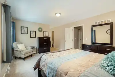 Image de Lovely Home Near South Kansas City