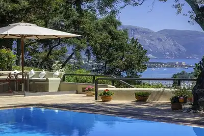 Image de Luxurious 4 Bedroom Villa in an Idyllic Position with Heated Pool and Amazing 180⁰ Sea Views!