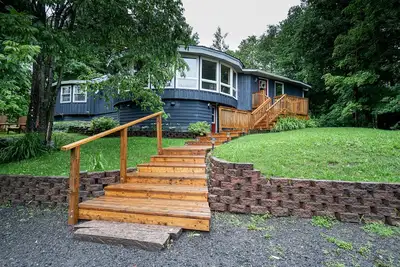 Image de The Triple Round House, In The Heart Of Hidden Valley Ski Hill & Peninsula Lake