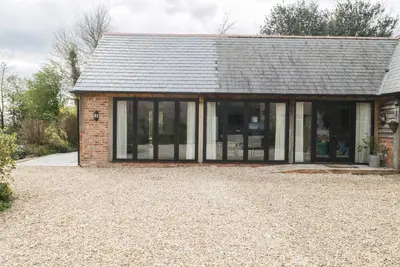 Image de The Courtyard - Hilltop Barn, family friendly in Wareham