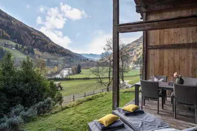 Image de Chalet \"Ferienhaus im Stadl\" avec vue sur les montagnes, Wi-Fi, sauna et jardin