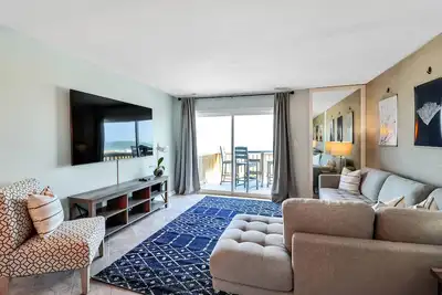 Image de Family & pet-friendly Tybee Island townhome w/ ocean views & beach access