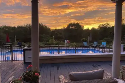 Image de Ultimate Family Retreat:10-Acre, Heated Pool, Hot Tub & More