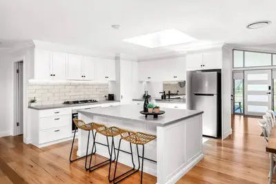 Image de Boikon Beach House - easy stroll to Blacksmiths Beach