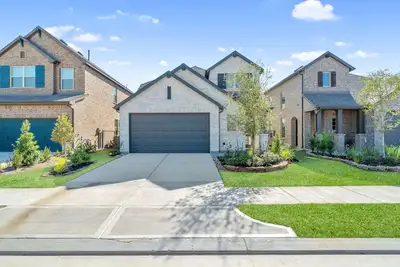 Image de Modern Retreat with Game Room & Greenbelt Views - 60 day min stay