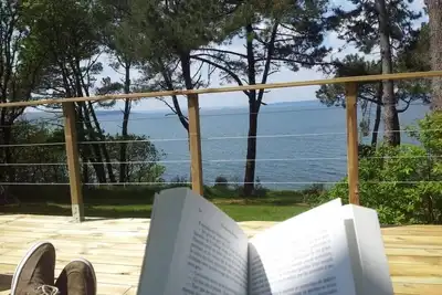 Image de House With Direct Sea Access On 18000 M2 Of Woodland