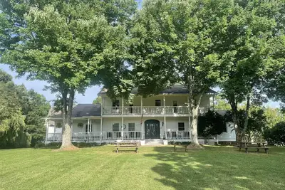 Image de The Willow Pond Farm - A Piece of Peace in the North Georgia Mountains