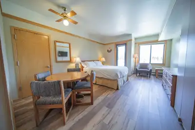 Image de Renovated studio with amazing slopes views!