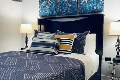 Image de Dtwn Townhome-King Bed