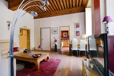 Image de Charming accommodation, 2 bedrooms, 80m2, in Cordeliers