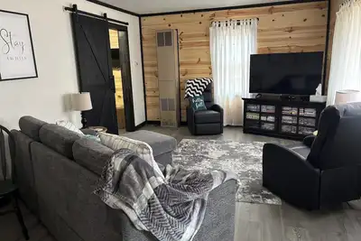 Image de Wifi, Ac, Kayaks, 2-Minute Walk to Dock