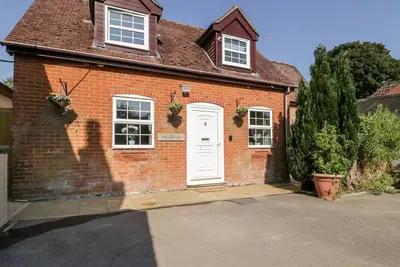 Image de The Cottage, family friendly, with open fire in Winterslow