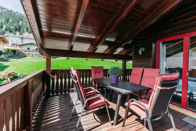 Image de Penthouse de luxe avec balcon