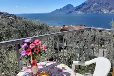 Image de Apartment Azalea with beautiful lake view