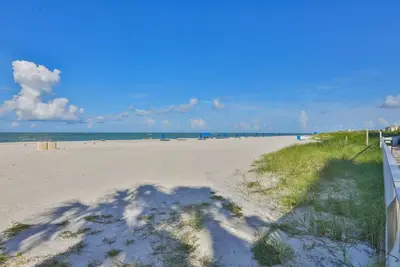 Image de Sandy Shores 105 - Gulf Front 1 bedroom / 1 bath