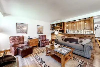 Image de Beautiful condo near hikes, restaurants & Jackson Hole Mountain Resort