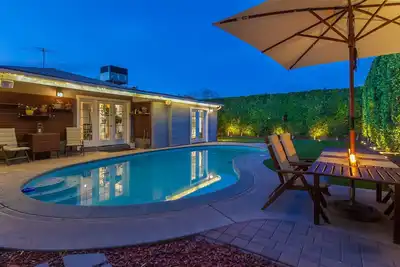 Image de New Lush Oldtown Oasis-The Papago House