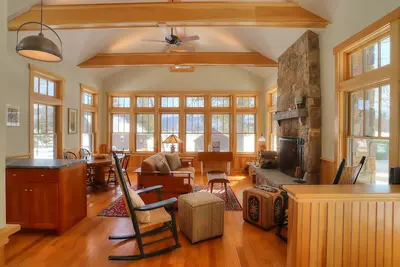 Image de Saddleback Lake Lodge 02 | Close to Saddleback