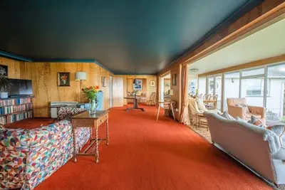 Image de Long w/e breaks by the beach. View surf across terraced lawns. 2 mins to beach