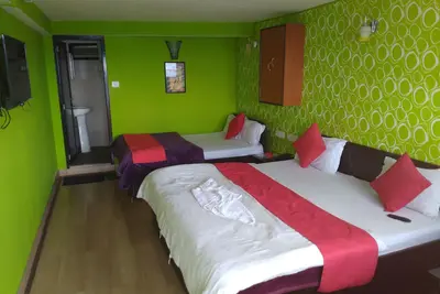 Image de 1 of best view property in Darjeeling