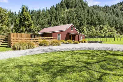 Image de The Red Barn - Lake Okareka Holiday Home