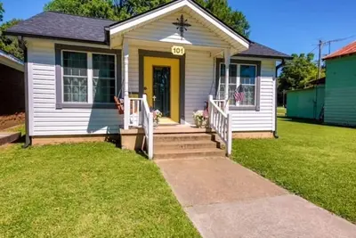 Image de Charming home in Brighton, Tn – Close to Memphis