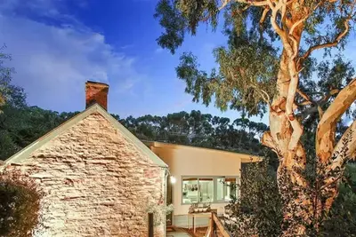 Image de Galway Cottage Willunga, 1843 Heritage listed.