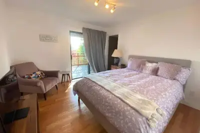 Image de Serene 2 Bedroom Sanctuary w/ Balcony -Easy Access to S