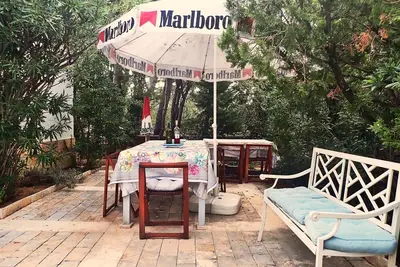 Image de Appartement Amarena-50 m from the beach (74005-A1) - Starigrad Paklenica