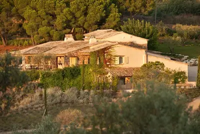Image de Villa privée au coeur d'un parc de 30 hectares, à 10mn des plages